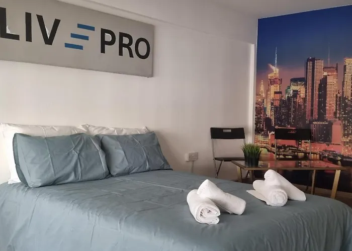 Livepro Δωμάτια σε οικογενειακή κατοικία Λάρνακα