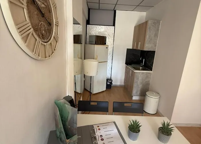 Livepro Δωμάτια σε οικογενειακή κατοικία